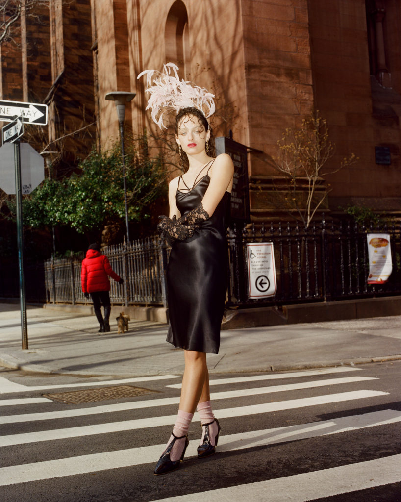 dress PRIVATE POLICY. headpiece ERIC JAVITS. earrings ALEXIS BITTAR. gloves CAROLINA AMATO. socks COMME SI. shoes REIKE NEN.